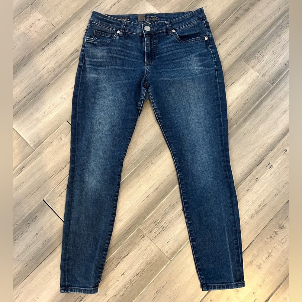 [Kut From The Kloth] Women's Blue Dakota Skinny Ankle
Jeans, 8P